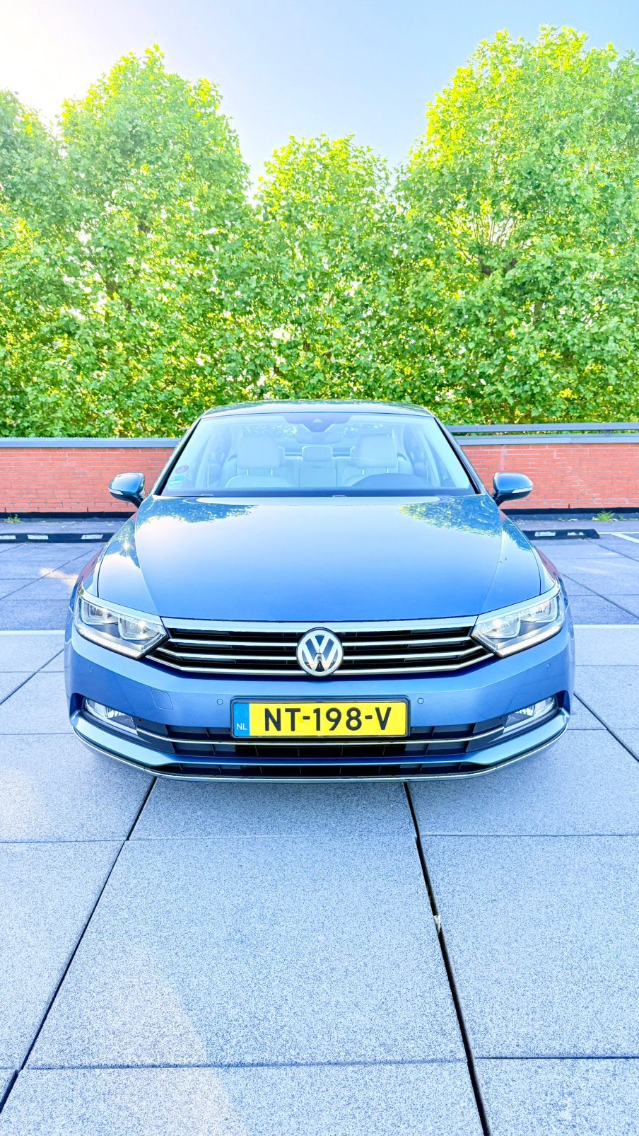 Volkswagen Passat 1.4 TSI 110KW ACT DSG 2017 Blauw, Auto's, 4 cilinders, 700 kg, Blauw, Origineel Nederlands