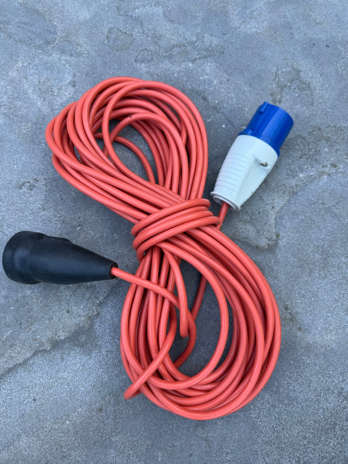 Verlengsnoer CEE 16A 2P+E IP44 - Oranje, Ophalen, Gebruikt, Overige merken, Kabel of Snoer