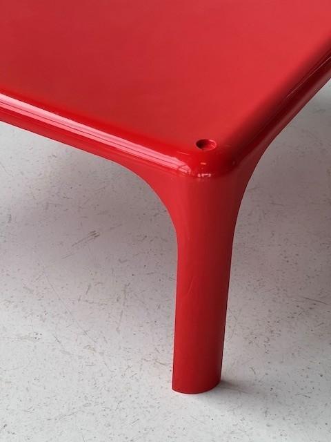 Artemide Demetrio 45 bijzettafel Vico Magistretti vintage, Kunststof, Gebruikt, ., Minder dan 50 cm