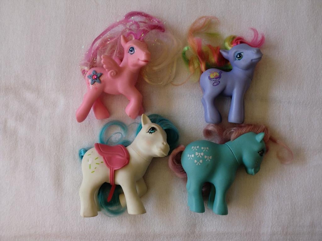 6 verschillende My Little Pony (Hasbro in de hoefjes), Ophalen of Verzenden, Zo goed als nieuw