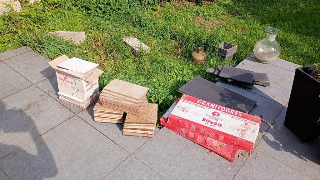 GRATIS op te halen - partij tegels, Ophalen, 60 cm of meer, Gebruikt, Keramiek