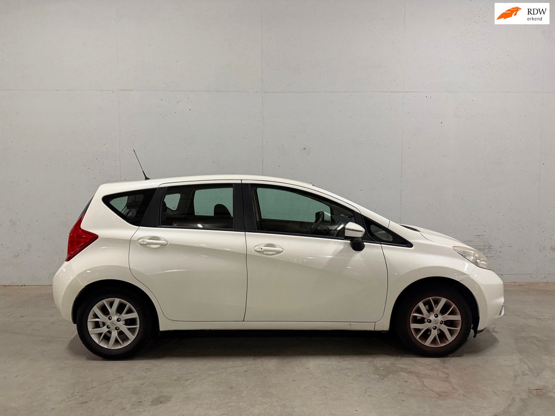 Nissan Note 1.2 Connect Edition Navi Camera Clima APK NAP, Auto's, Nissan, 1198 cc, Wit, Origineel Nederlands, Bedrijf