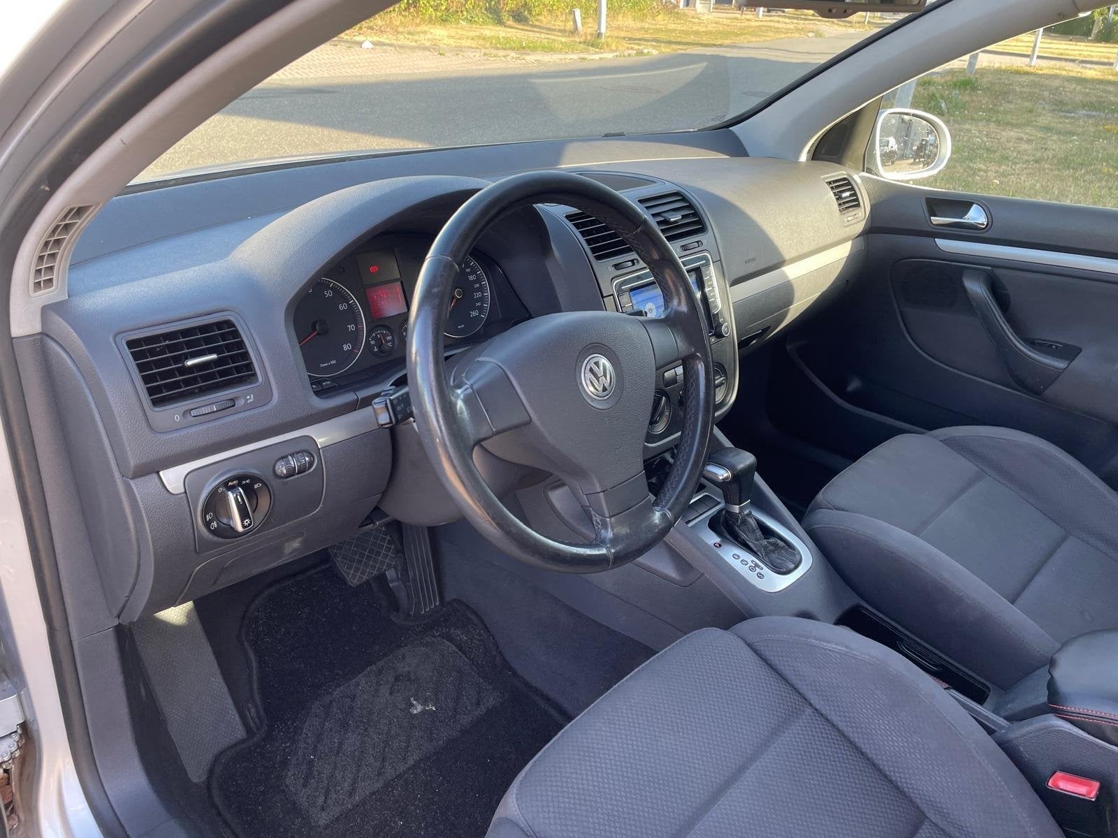 Volkswagen Golf 1.6 FSI Comfortline Automaat Airco Cruise, Gebruikt, 4 cilinders, 116 pk, Golf
