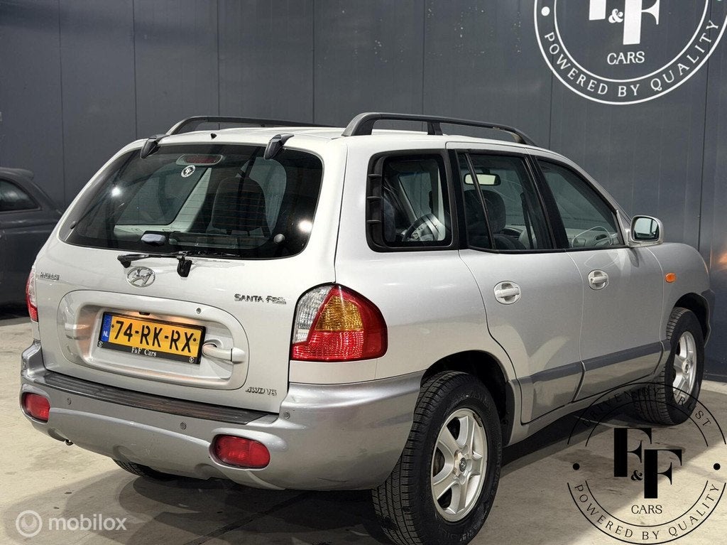 Hyundai Santa Fe 2.7i V6 4W |NAP|Automaat|Carplay|Camera|APK, Auto's, Hyundai, Automaat, Gebruikt, 2656 cc, Origineel Nederlands