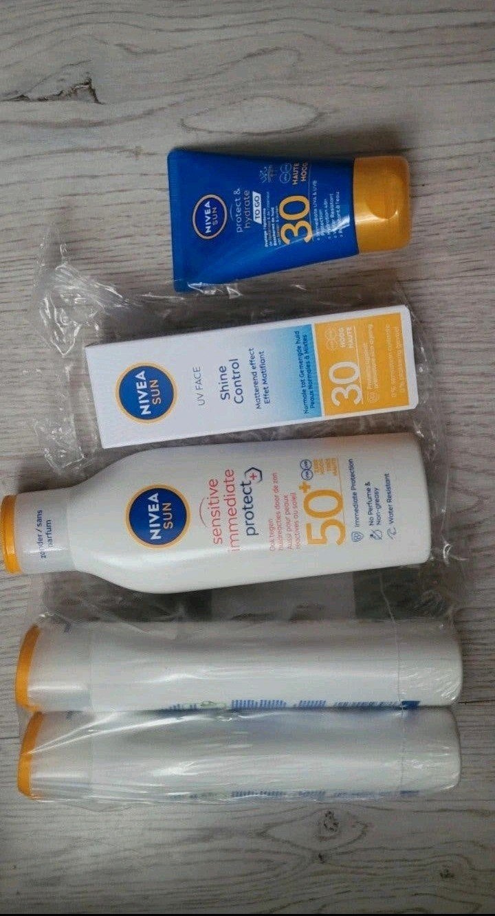 Nivea Zonnebrand 30 en 50 fac, Ophalen of Verzenden, Nieuw, Zonnebrand of After Sun