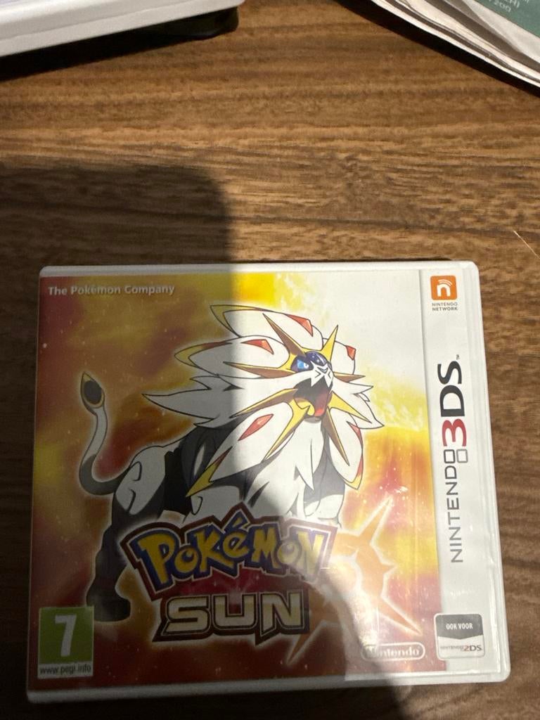 Pokémon Sun Nintendo 3DS - Avontuurlijk RPG Spel, Spelcomputers en Games, Games | Nintendo 2DS en 3DS, Online, 1 speler, Ophalen of Verzenden