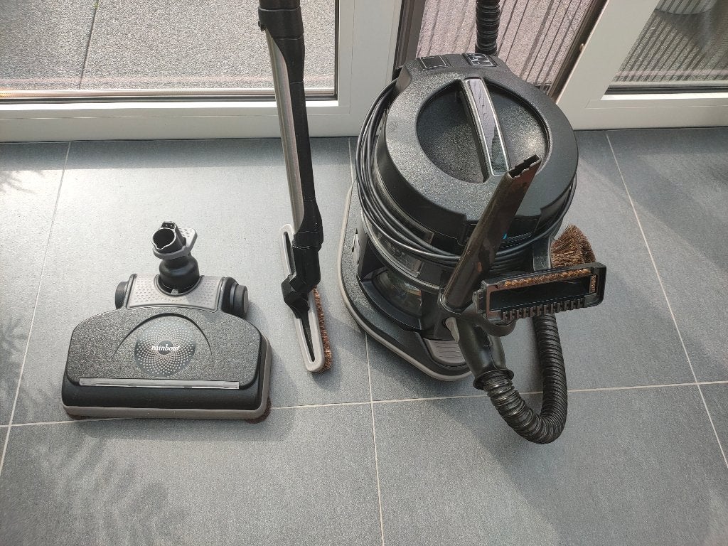 Rainbow E2 stofzuiger, Geschikt voor tapijt, Ophalen of Verzenden, Zo goed als nieuw, Waterstofzuiger