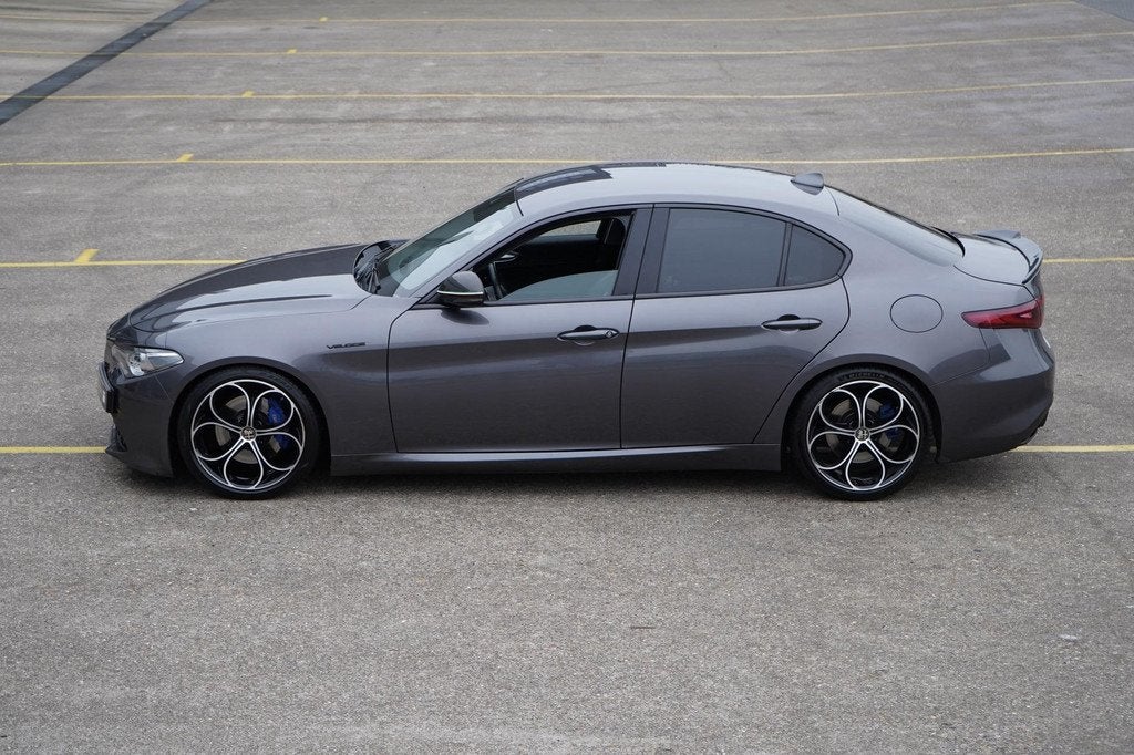 Alfa Romeo Giulia 2.0 T AWD Veloce Q4, Auto's, Alfa Romeo, Bedrijf, Te koop, Giulia, 4x4, ABS, Achteruitrijcamera, Adaptive Cruise Control