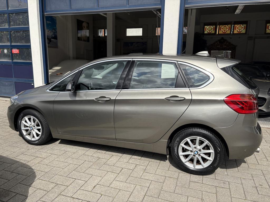 BMW 2 Serie Active Tourer 218d Corporate Lease Essential AUT, Euro 6, 4 cilinders, 150 pk, Origineel Nederlands
