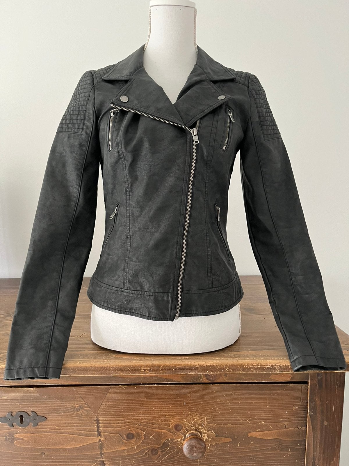 Only zwart bikerjasje , maat 34, Only, Zwart, Ophalen of Verzenden, Jasje