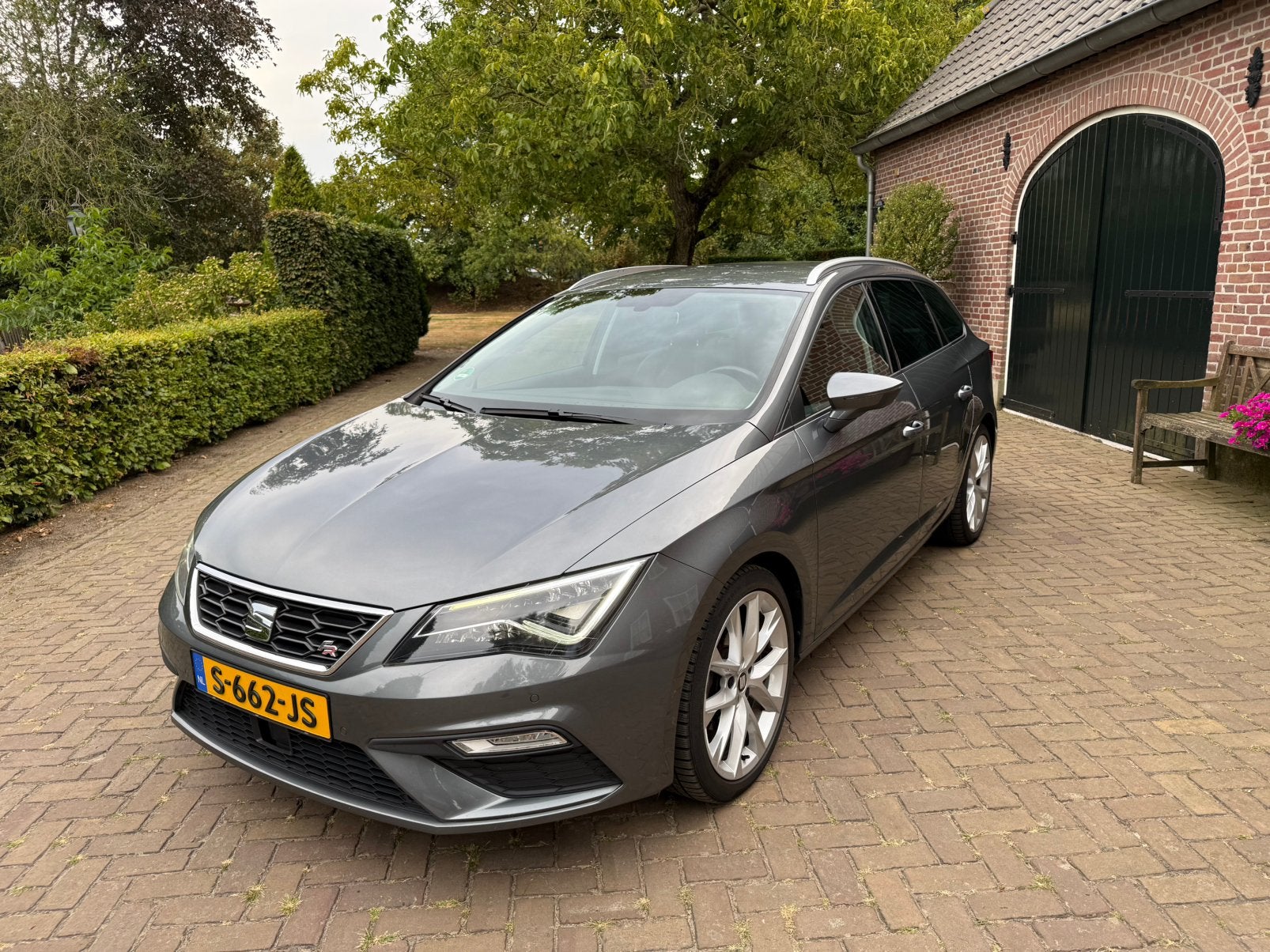 Seat Leon 1.4 Ecotsi FR 150pk 2018 Grijs, Auto's, Seat, Voorwielaandrijving, 4 cilinders, Leon, Particulier