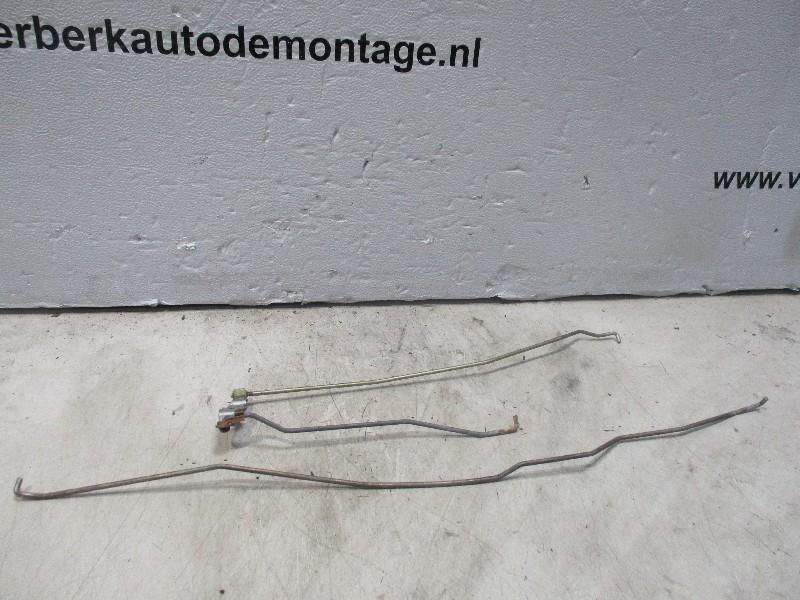 Portierstangen Links Voor Toyota Celica (T20) 1997, Gebruikt, Kundenbetreuung@toyota.de, Toyota-Allee 2, Köln 50858, , Duitsland