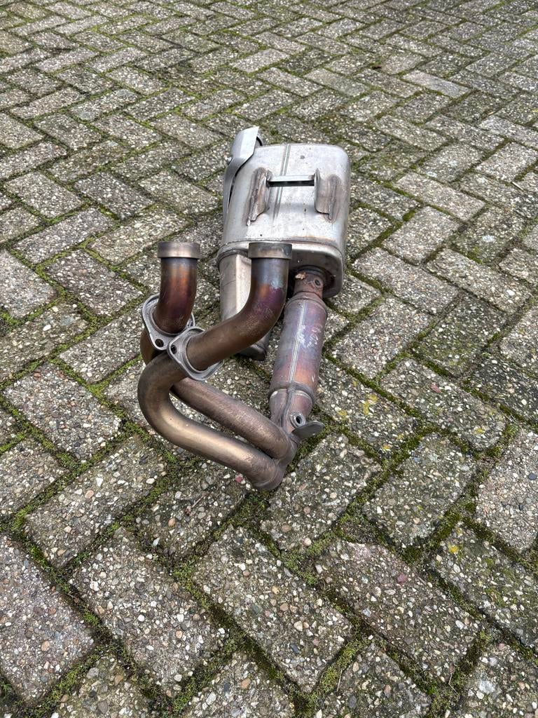 Originele uitlaat kawasaki z650 2023, Ophalen, Gebruikt