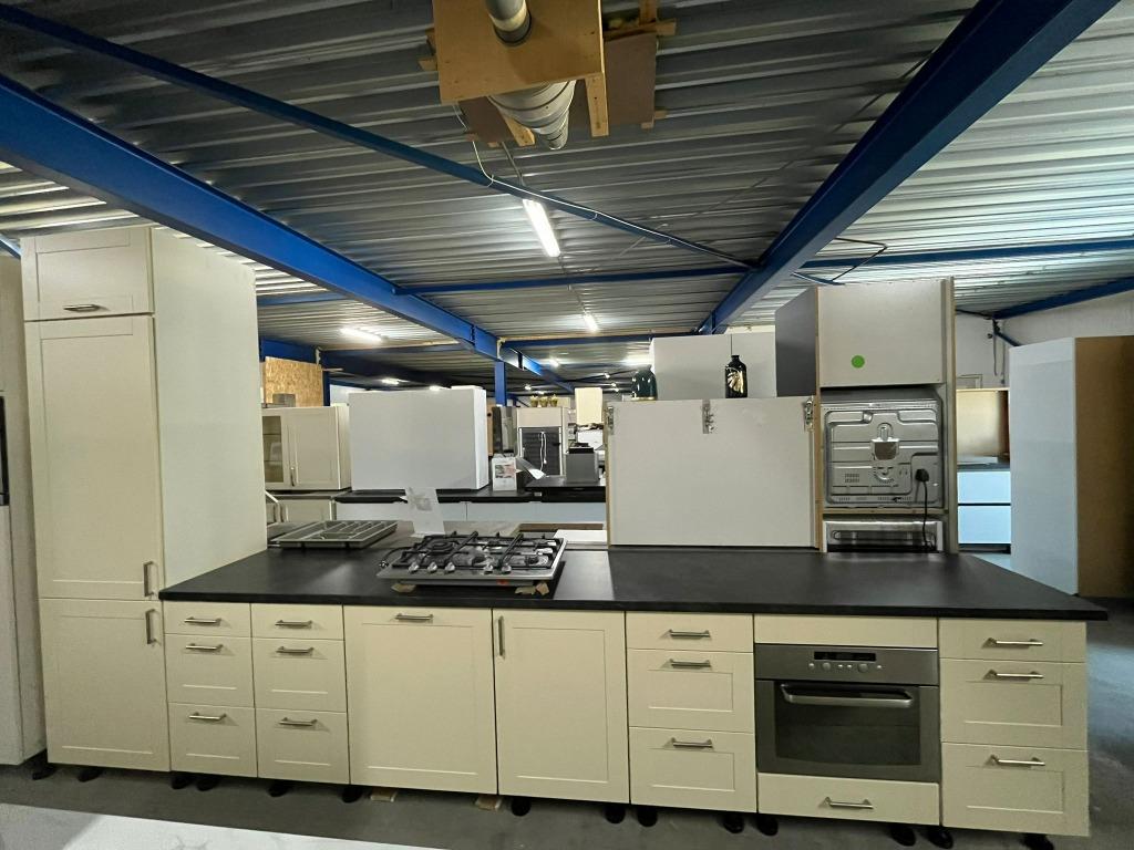 Complete Keuken Compleet NR 2590, Huis en Inrichting, Keuken | Complete keukens, Ophalen of Verzenden, Zo goed als nieuw, Met kookeiland