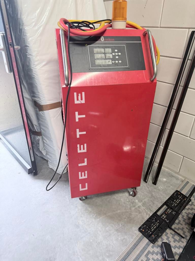 Celette TriOxyclean Ozonbehandeling Apparaat, Ophalen of Verzenden