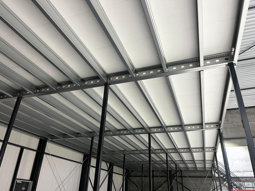 Entresolvloer 15x10 meter - Nieuw! - 3 meter onderzijde, Ophalen of Verzenden