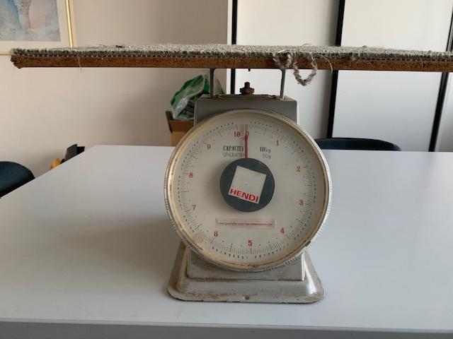 Pakkettenweegschaal, Ophalen, Zo goed als nieuw, Minder dan 10 kg