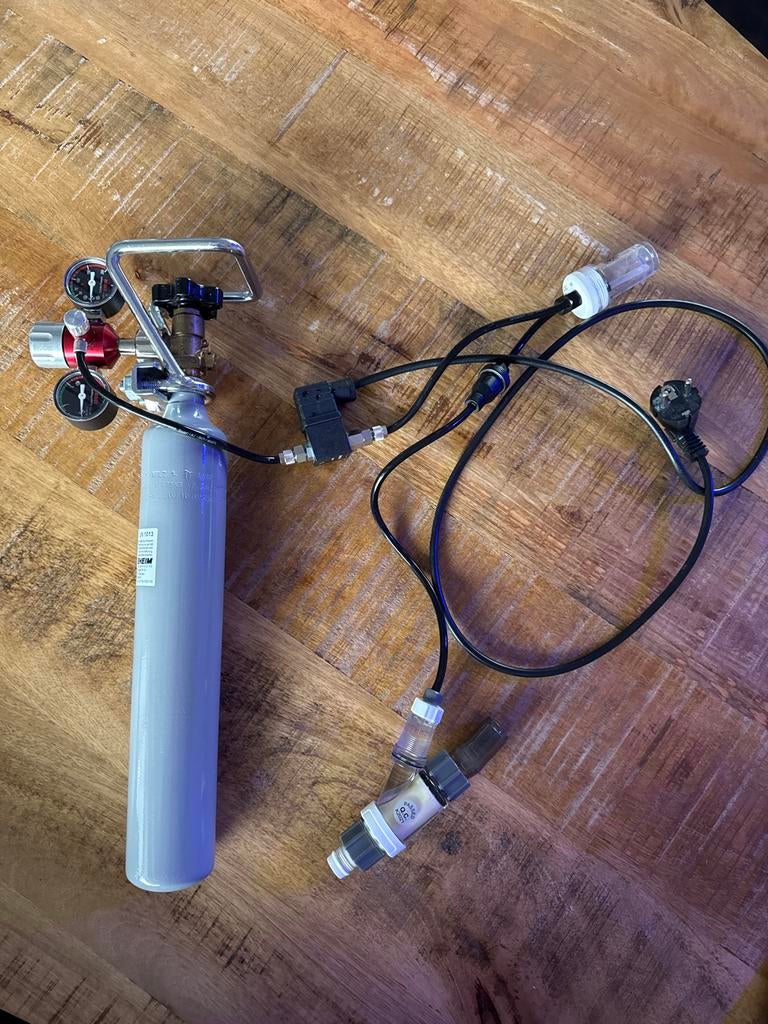 Volledig CO2 set aquarium, Ophalen of Verzenden, Zo goed als nieuw