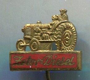 ZETOR Diesel rood email op koper tractor speldje ( E_185 ), Verzenden, Zo goed als nieuw, Transport, Speldje of Pin