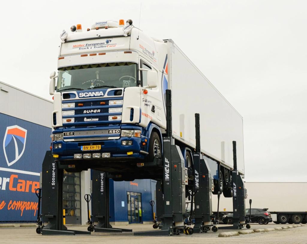 Demo set mobiele hefkolommen draadloos 4x 8,5 ton liften, Auto diversen, Paderbornstraat 1, Info@wolftools.nl, Wolf Tools, Ophalen of Verzenden