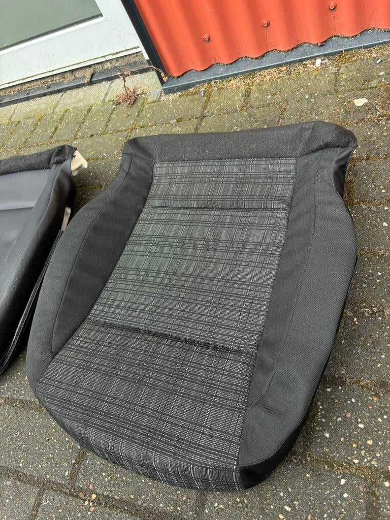 zitting nieuwe foam stof voor stoel Mercedes Vito w447, Auto-onderdelen, Interieur en Bekleding, Ophalen of Verzenden, Nieuw