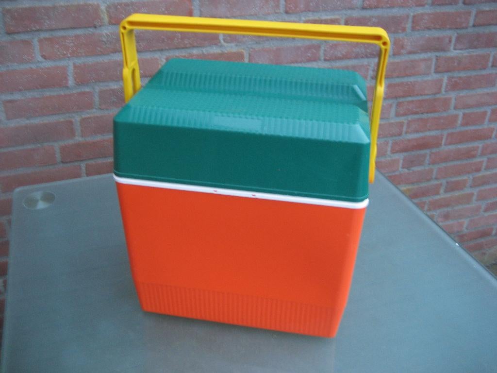 in goede staat, ruime koelbox, Ophalen, Zo goed als nieuw, Koelbox, Koelelement