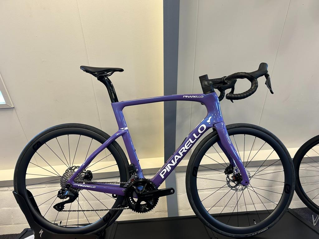 Pinarello F5 57,5 cm 105 Di2 MOST NIEUW DEALER AANBIEDING, Fietsen en Brommers, Overige merken, 28 inch, Carbon, Heren