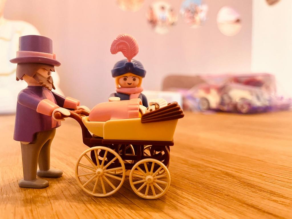 Playmobil Victoriaans Echtpaar met Kinderwagen, Ophalen of Verzenden, Zo goed als nieuw, Complete set