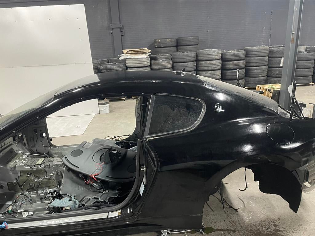 Maserati Granturismo frame linker zijde quarter panel, Ophalen, Maserati, Gebruikt, Deur