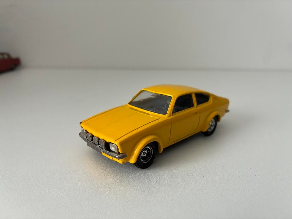 Verem Opel Kadett coupé GTE, Hobby en Vrije tijd, Ophalen of Verzenden, Gebruikt, Auto