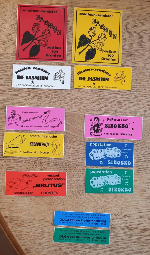 Verschillende stickers amateur zenders ether piraat  DRONTEN, Ophalen of Verzenden