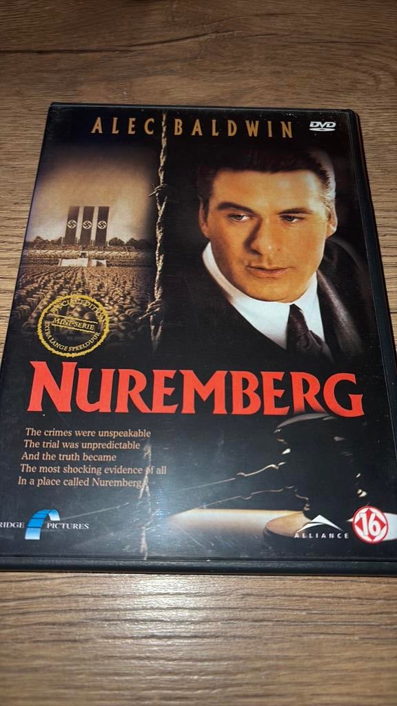 Miniserie Nuremberg met Alec Baldwin., Vanaf 16 jaar, Ophalen of Verzenden, Zo goed als nieuw, Actie en Avontuur