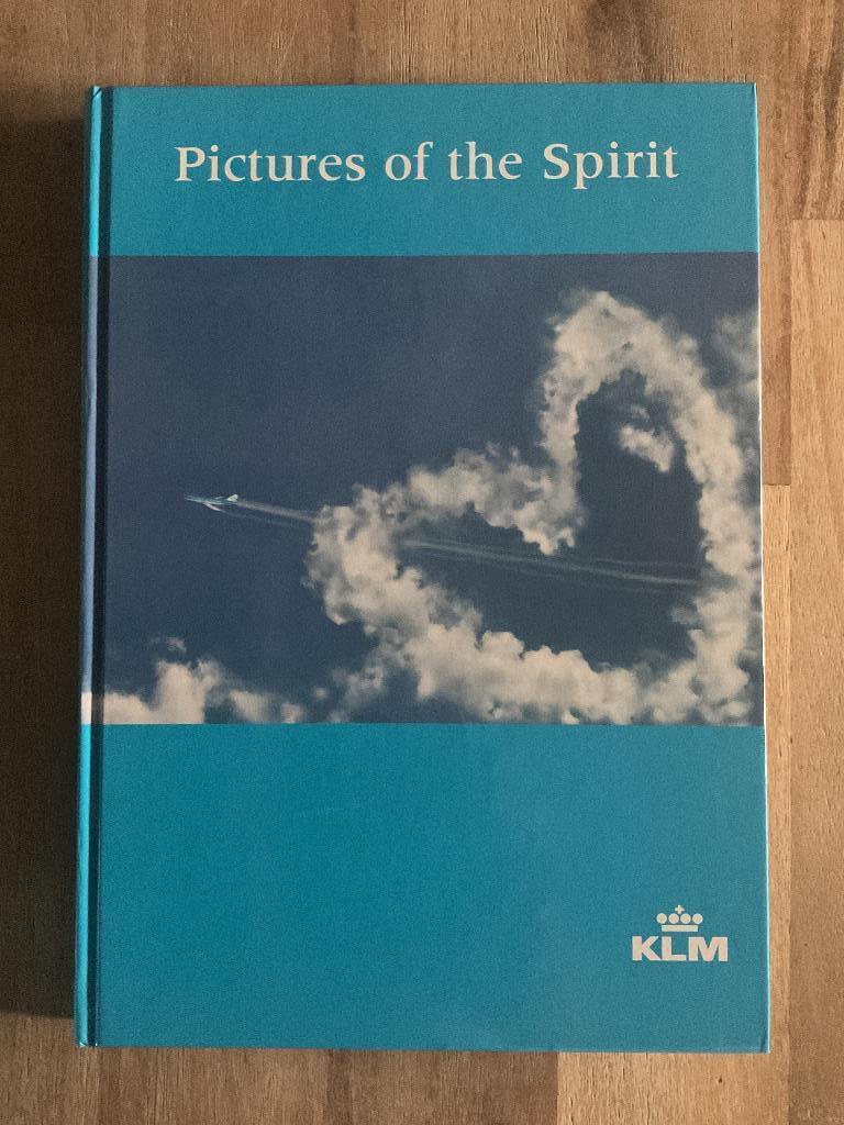KLM Pictures of the Spirit, Verzamelen, Luchtvaart en Vliegtuigspotten, Ophalen of Verzenden, Zo goed als nieuw, Boek of Tijdschrift