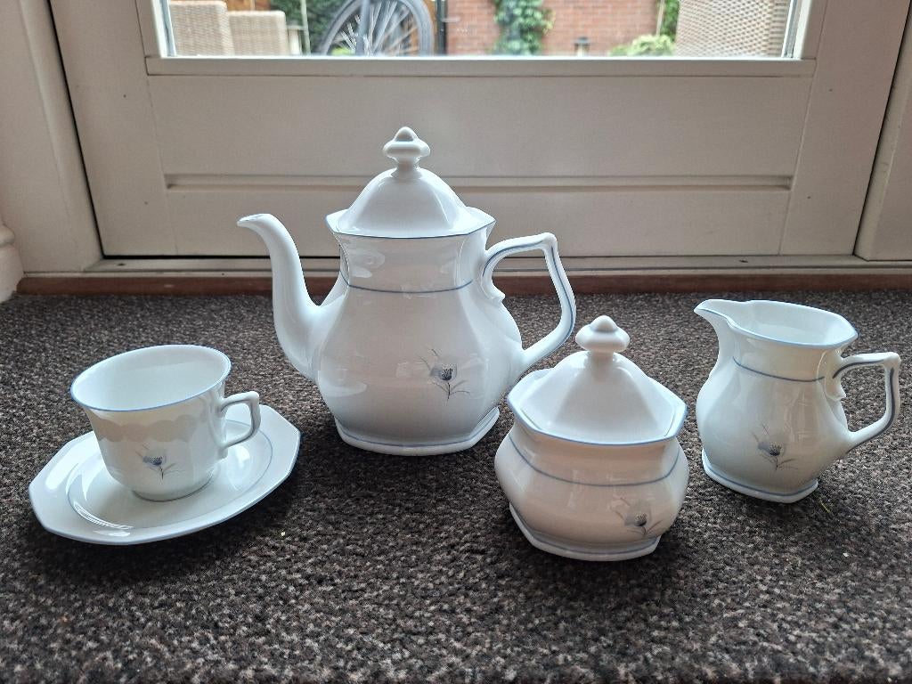 Servies Winterling Bavaria, Huis en Inrichting, Keuken | Servies, Gebruikt, Compleet servies, Overige stijlen, Porselein, Ophalen