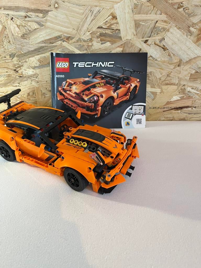 Lego technic 42093, Ophalen of Verzenden, Zo goed als nieuw, Complete set, Lego