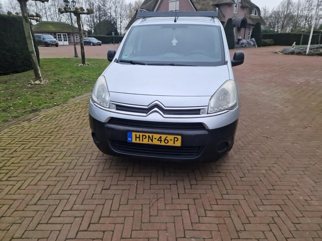 Citroën Berlingo 1.6 72KW 2012 Grijs, Voorwielaandrijving, 15 km/l, 1295 kg, 4 cilinders