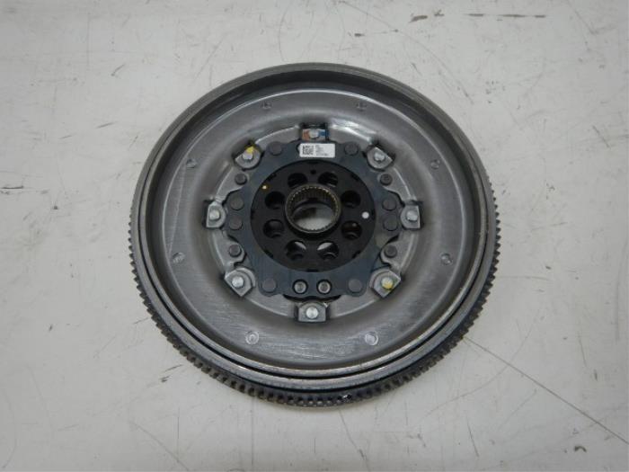VW Golf 8 Vliegwiel Koppelingsplaat 05L105266J, Ophalen of Verzenden, Gebruikt