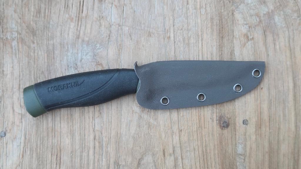 Mora HD carbon inclusief kydex (nek)schede, Caravans en Kamperen, Kampeergereedschap, Nieuw, Ophalen of Verzenden