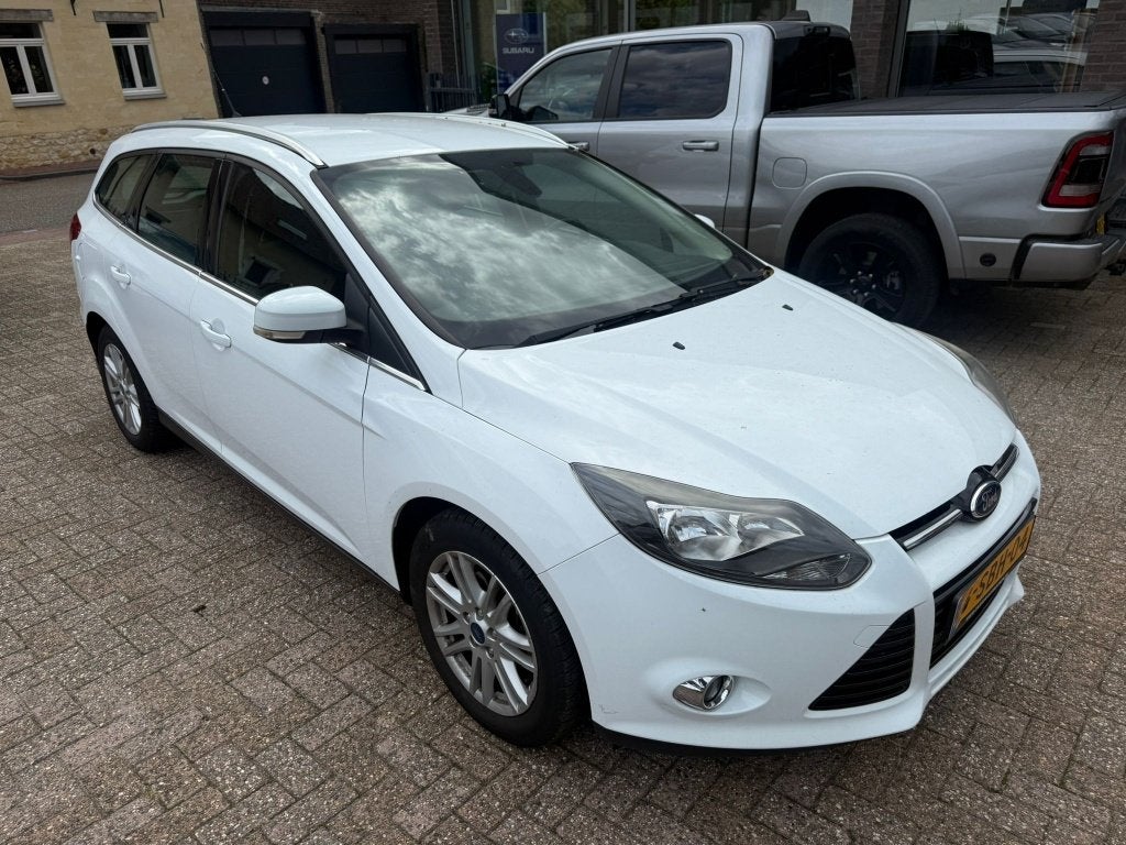 Ford FOCUS Wagon 1.0 EcoB. Titanium*LET OP*MOTOR TIKT*, Auto's, Ford, Focus, Euro 5, 125 pk, Gebruikt