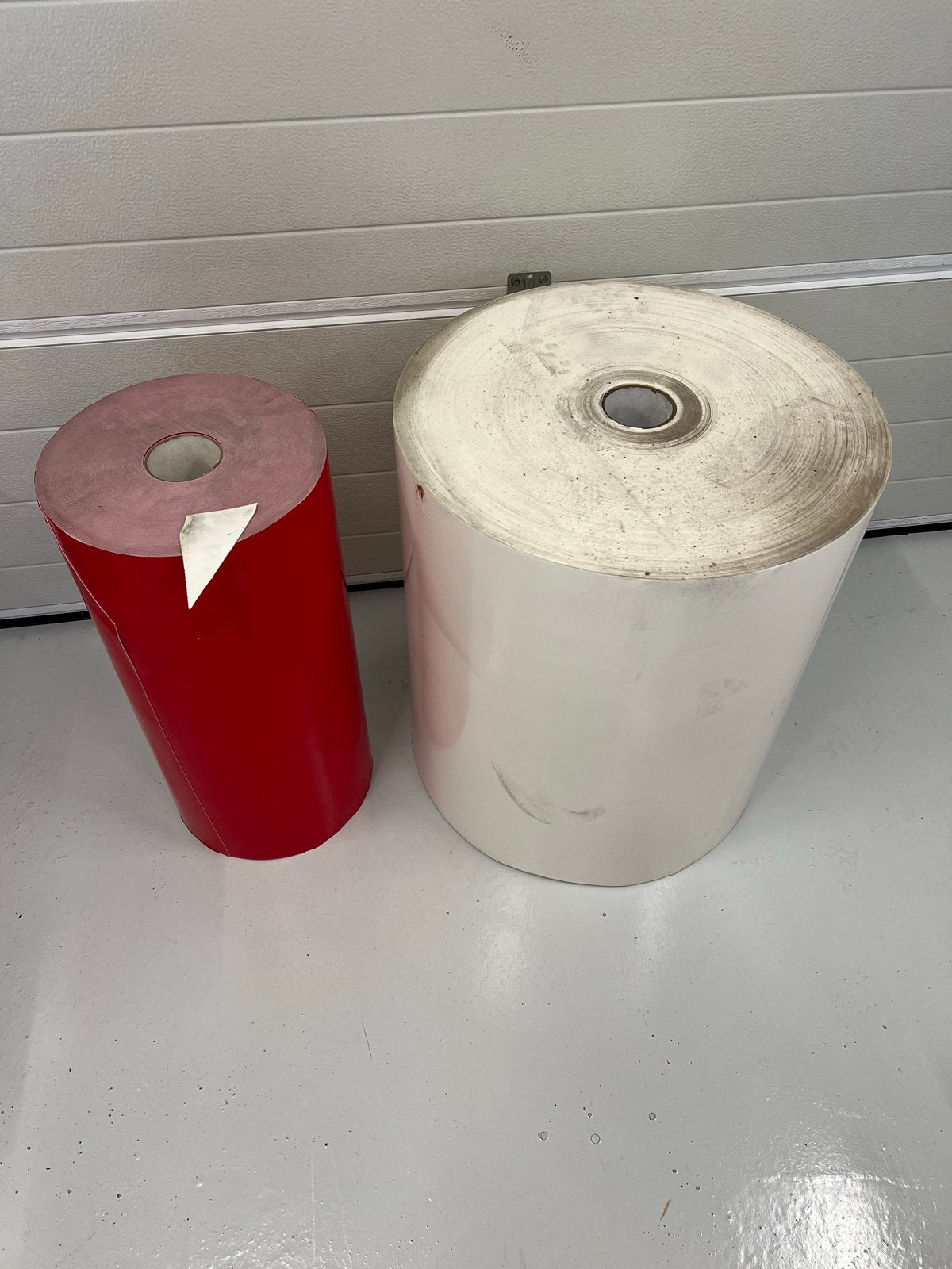 Witte dubbelzijdig schuimtape rollen - 1.5mm dik, Doe-het-zelf en Verbouw, Overige Doe-het-zelf en Verbouw, Ophalen, Nieuw