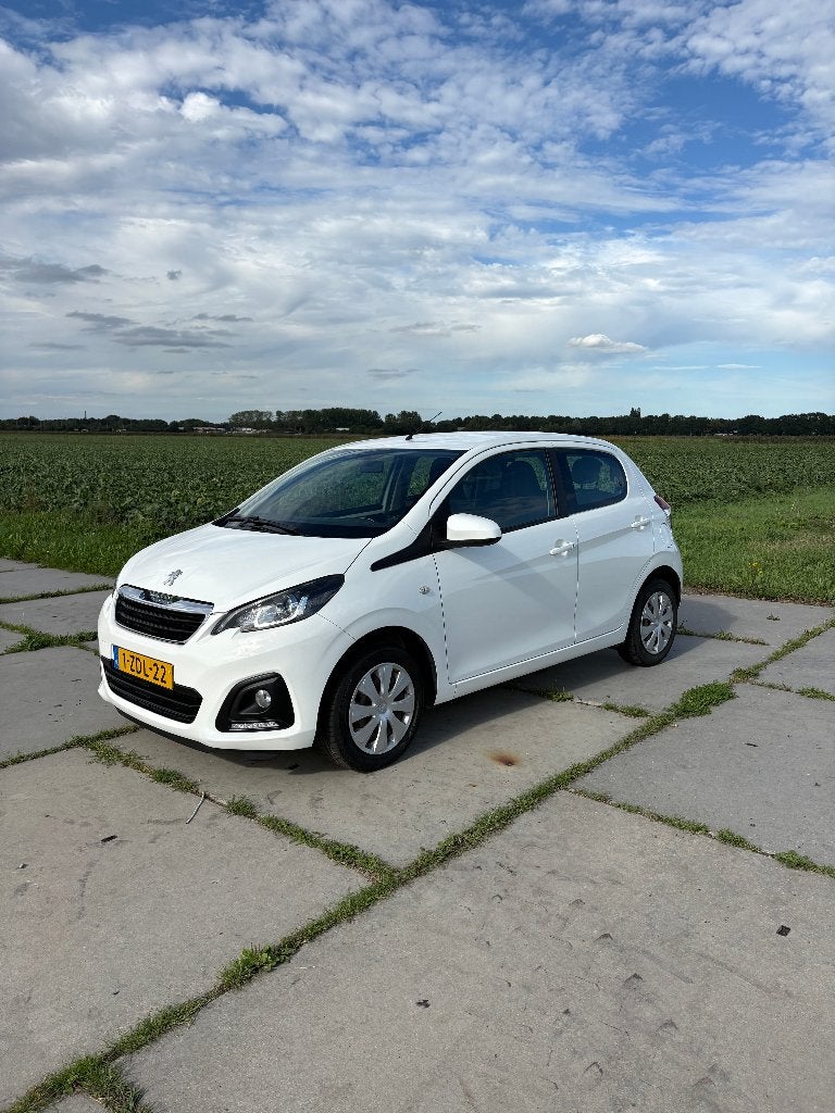 Peugeot 108 1.0 12V E-vti 51KW 5DR 2014 Wit, Stof, 4 stoelen, Wit, Origineel Nederlands