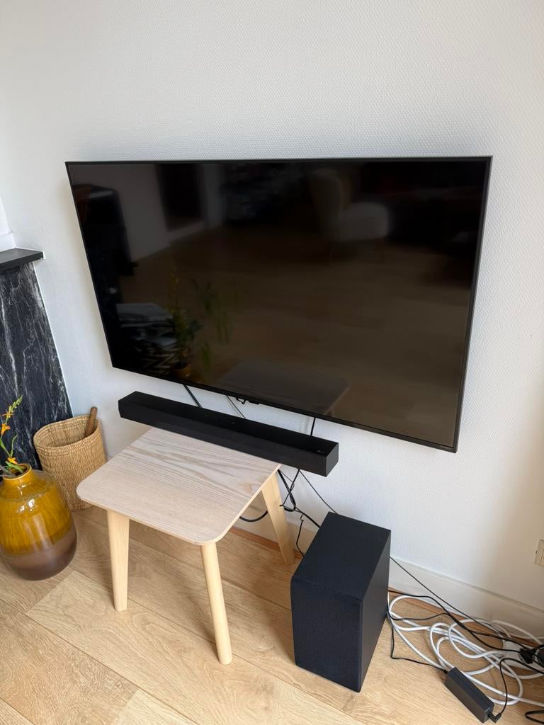TV LG, half jaar oud, Ophalen of Verzenden, Zo goed als nieuw, 100 cm of meer, LG