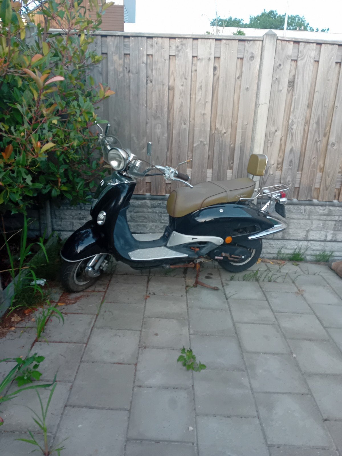 IVA Retro Scooter - Zwart, slechte Staat, Fietsen en Brommers, Scooters | Vespa, Ophalen, Gebruikt, Benzine, Overige modellen