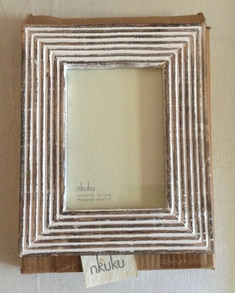 Fotolijst voor foto 13 x 18 cm., Ophalen of Verzenden, Nieuw, Standaard fotolijst, Hout