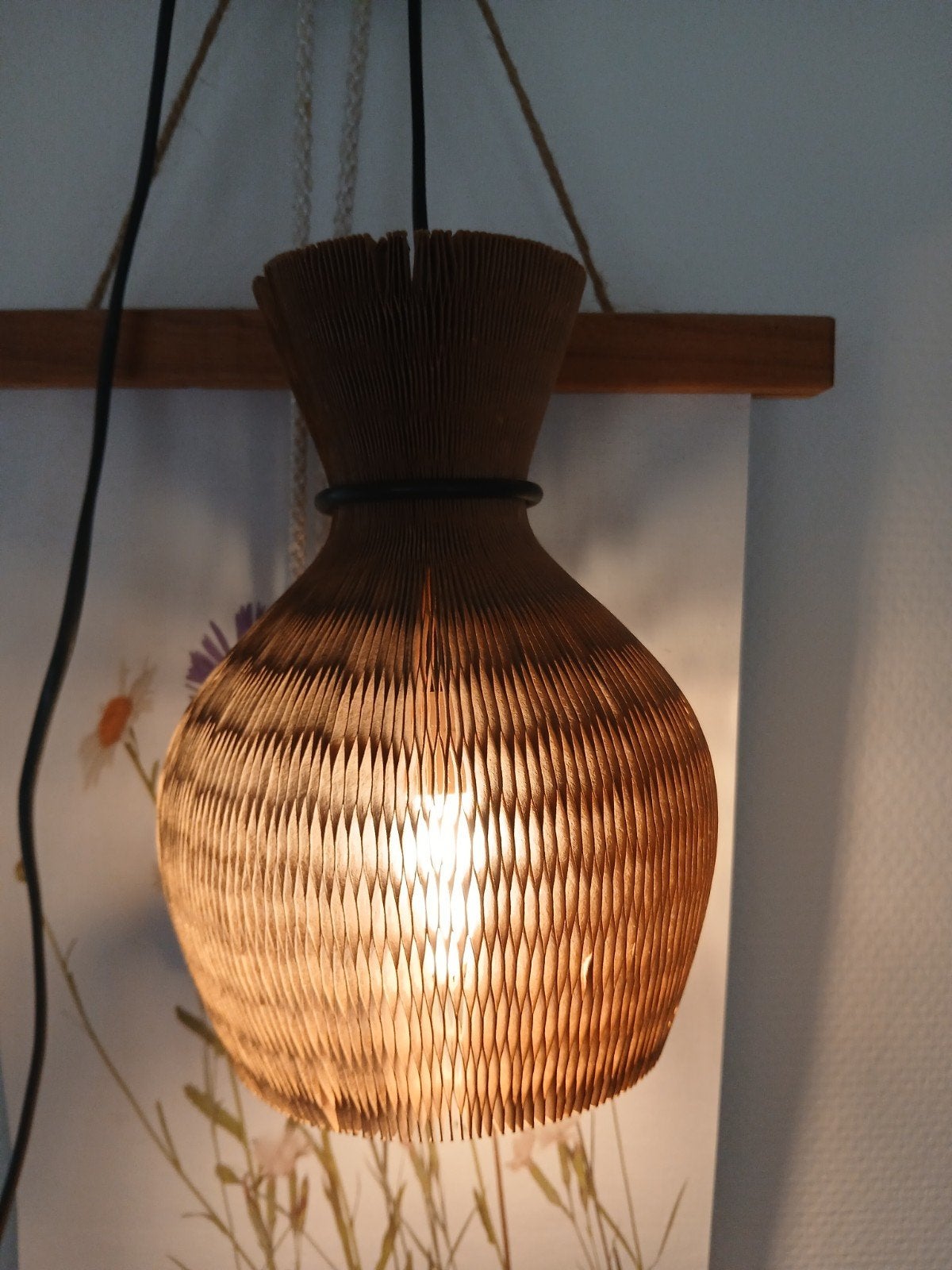 Hanglamp karton, Huis en Inrichting, Ophalen of Verzenden, Zo goed als nieuw, Natuurlijk materiaal