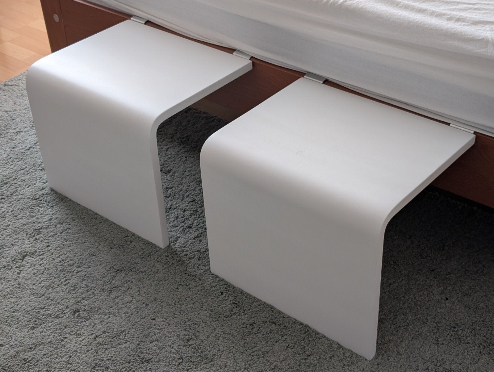 Auping Auronde aanhangtafeltjes wit 34.5 cm | VERZENDEN MOGE, Minder dan 45 cm, Minder dan 55 cm, Gebruikt, Ophalen of Verzenden