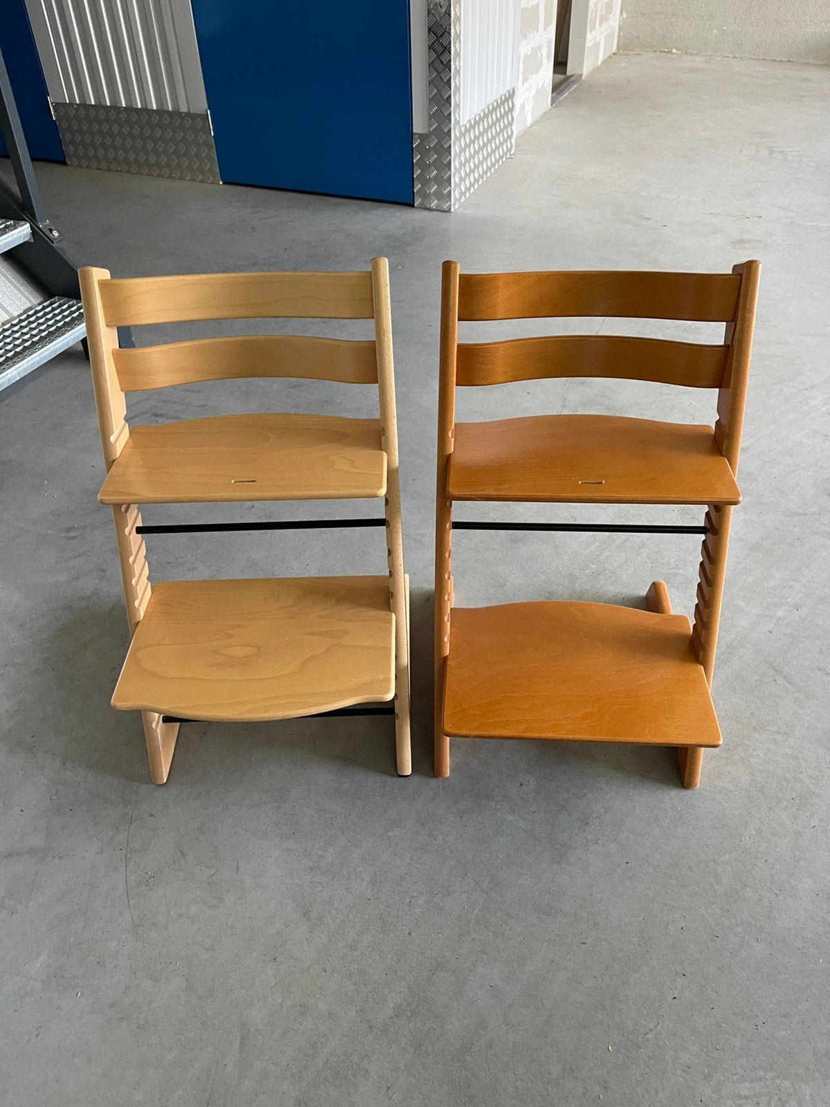 2 x stokke tripp trapp NATUREL & KERSEN, Ophalen, Zo goed als nieuw, Meegroeistoel