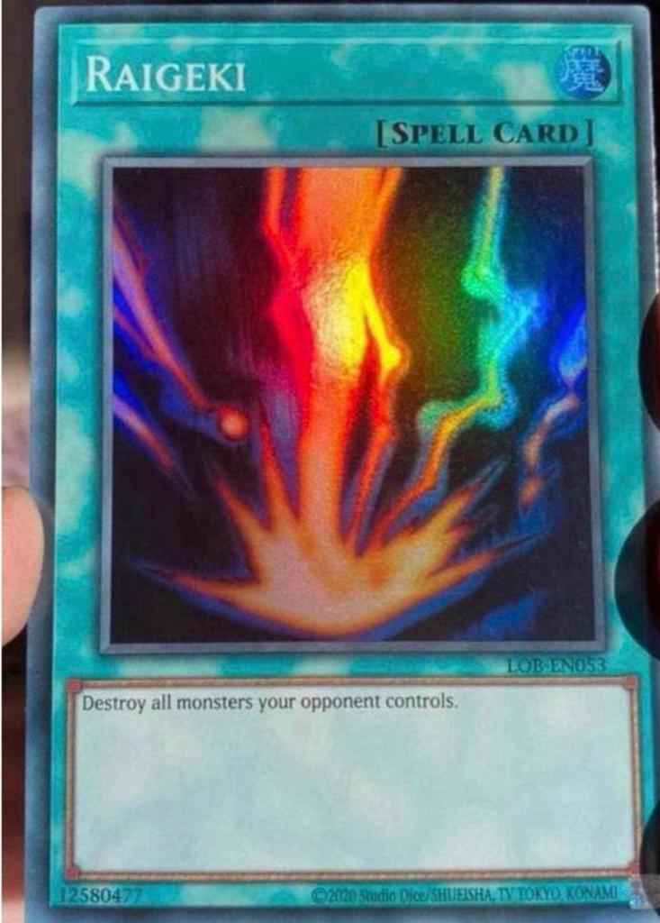 Yu-Gi-Oh! Raigeki LOB Print !, Ophalen of Verzenden, Zo goed als nieuw, Losse kaart, Foil