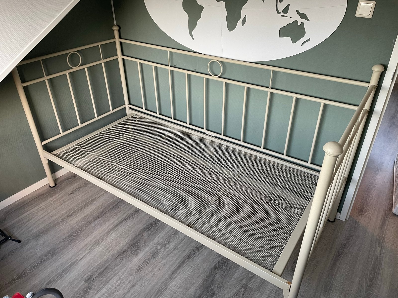 Eenpersoons spiraalbed 90x200 met matras, Ophalen, Gebruikt, 90 cm, Eenpersoons