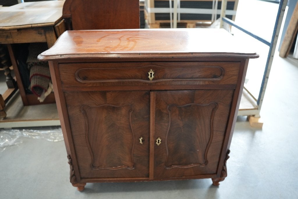 Antieke penantkast / dressoir, 19e eeuw, vlamfineer, Ophalen, Gebruikt, Antiek, Biedermeier, Louis Philippe, 19e eeuw, Met lade(s)